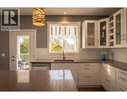 Full bathroom - 2961 Ensign Way, West Kelowna, BC V4T3J7 Photo 11