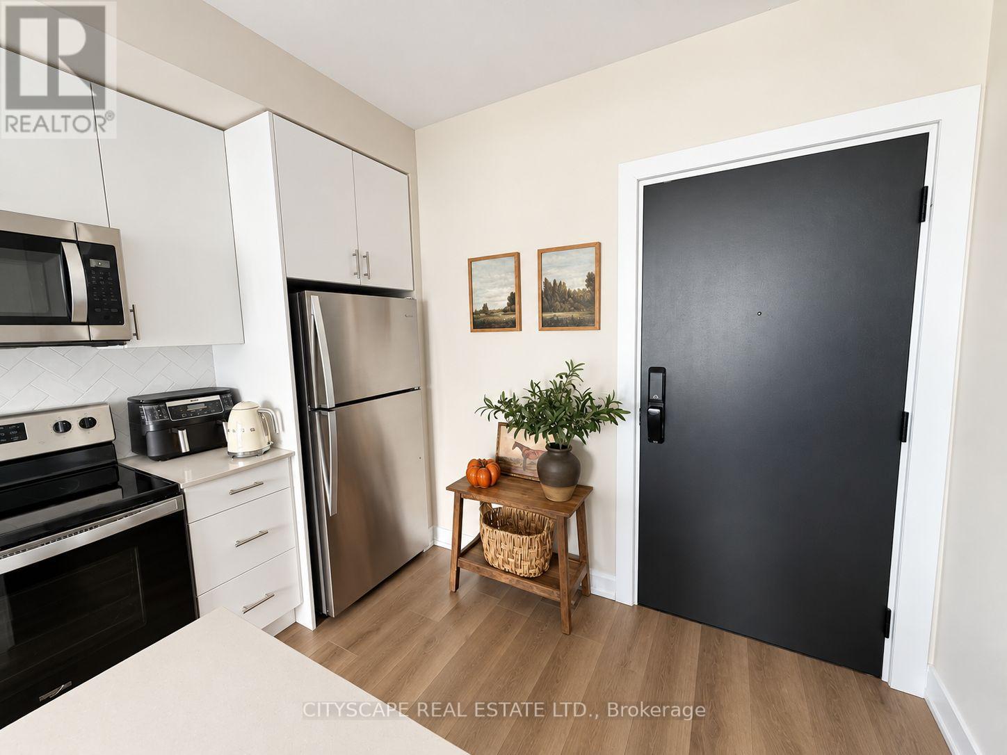 1213 - 3220 WILLIAM COLTSON AVENUE, Oakville (JM Joshua Meadows) — photo 10