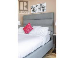 1905 - 330 Burnhamthorpe Road W, Mississauga, ON L5B0E1 Photo 15