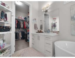 904 Wood Pl Nw Nw, Edmonton, AB T6W3G8 Photo 39