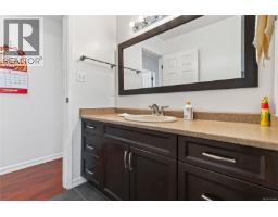 1083 26th St, Courtenay, BC V9N7G1 Photo 24