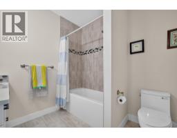 2400 Hawks Boulevard, West Kelowna, BC V4T0A7 Photo 30