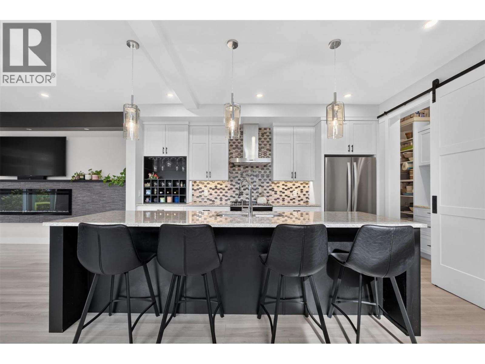 2400 Hawks Boulevard, West Kelowna