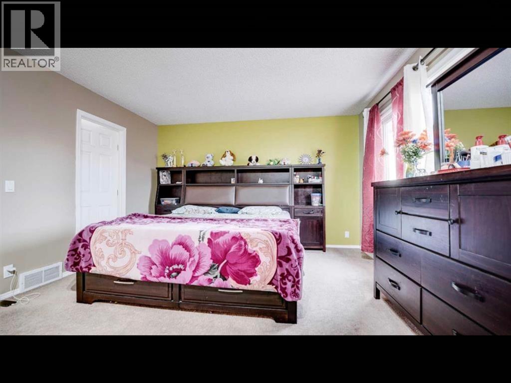 95 Castlegreen Close NE - photo 7