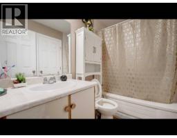 95 Castlegreen Close NE - photo 9