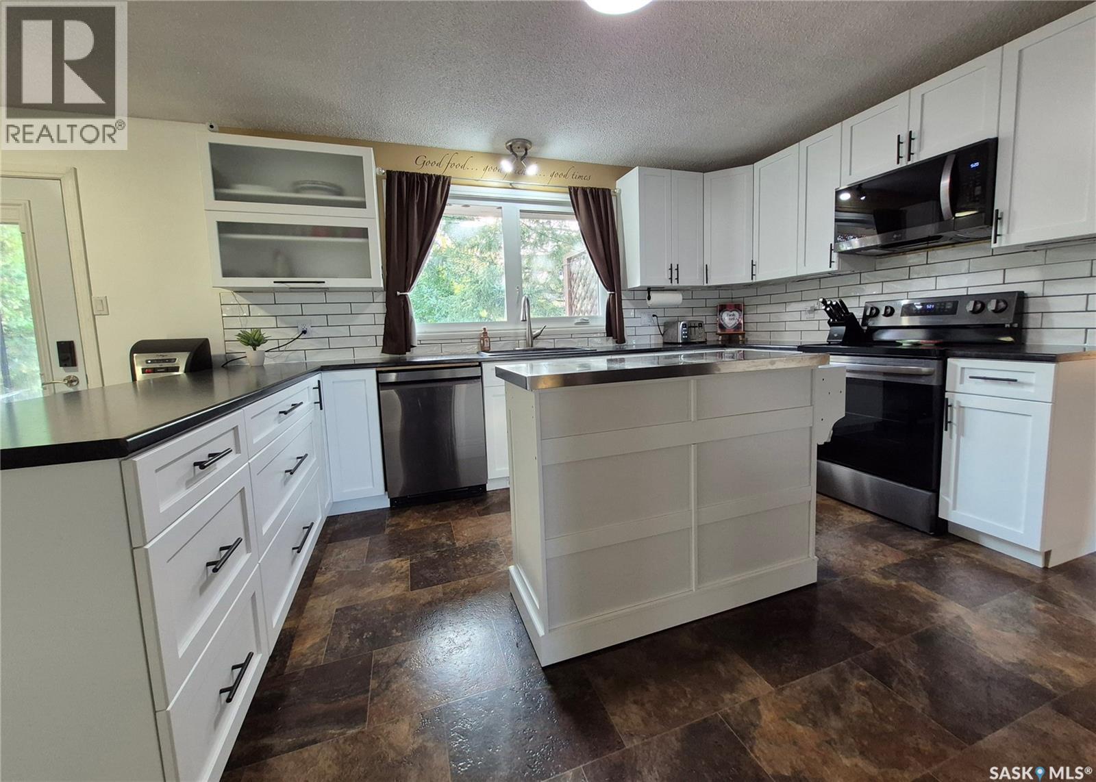 280 Hayes DRIVE, Swift Current — photo 14