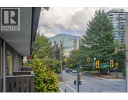 302 1345 Chesterfield Avenue, North Vancouver, BC V7M2N1 Photo 9