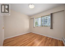 302 1345 Chesterfield Avenue, North Vancouver, BC V7M2N1 Photo 21