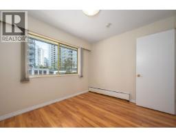 302 1345 Chesterfield Avenue, North Vancouver, BC V7M2N1 Photo 22