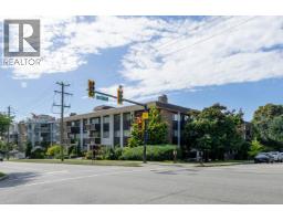302 1345 Chesterfield Avenue, North Vancouver, BC V7M2N1 Photo 29