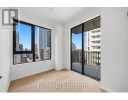 1906 - 109 Erskine Avenue, Toronto, ON M4P1Y5 Photo 10