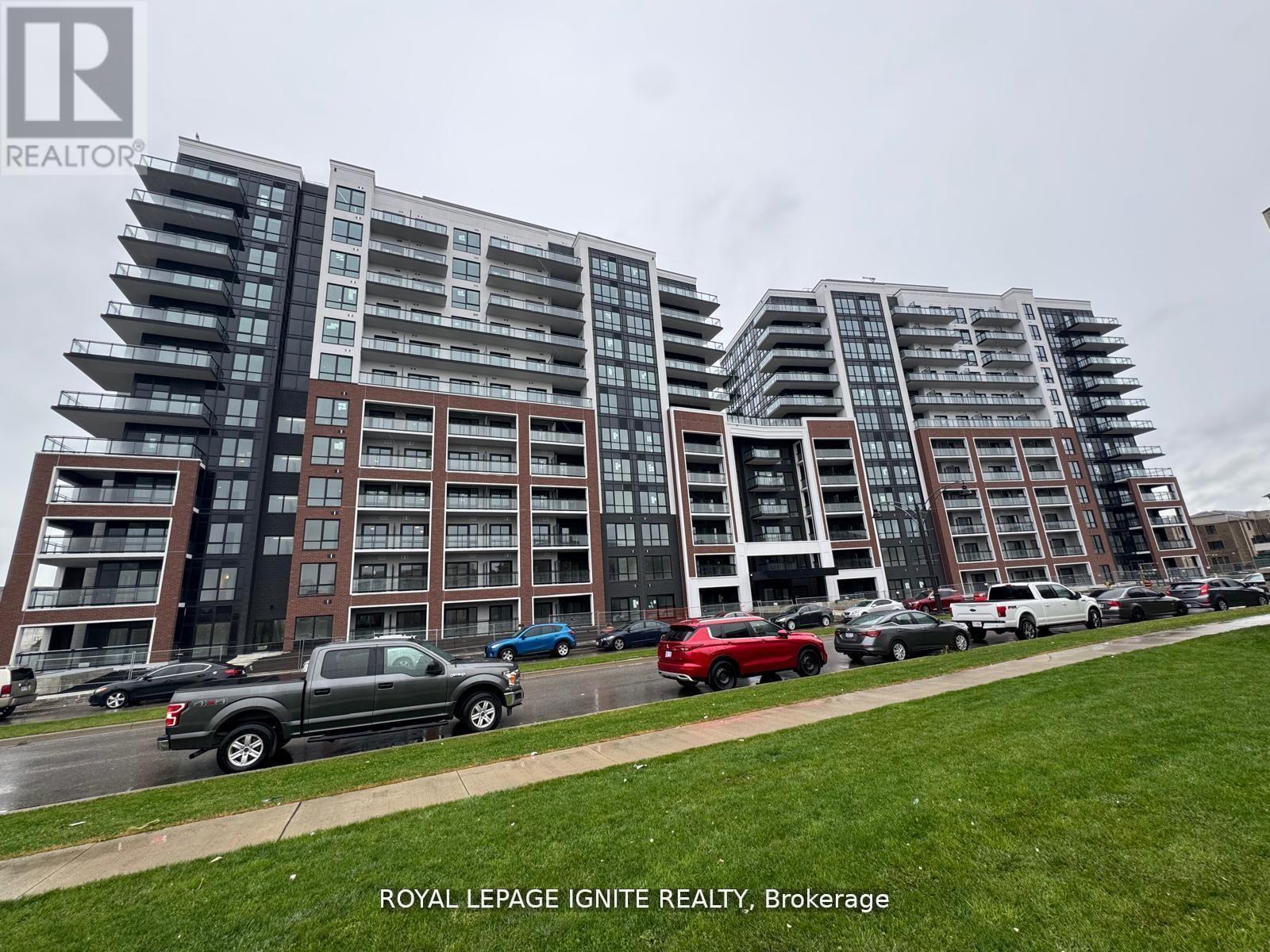 407 - 51 CLARINGTON BOULEVARD, Clarington (Bowmanville)