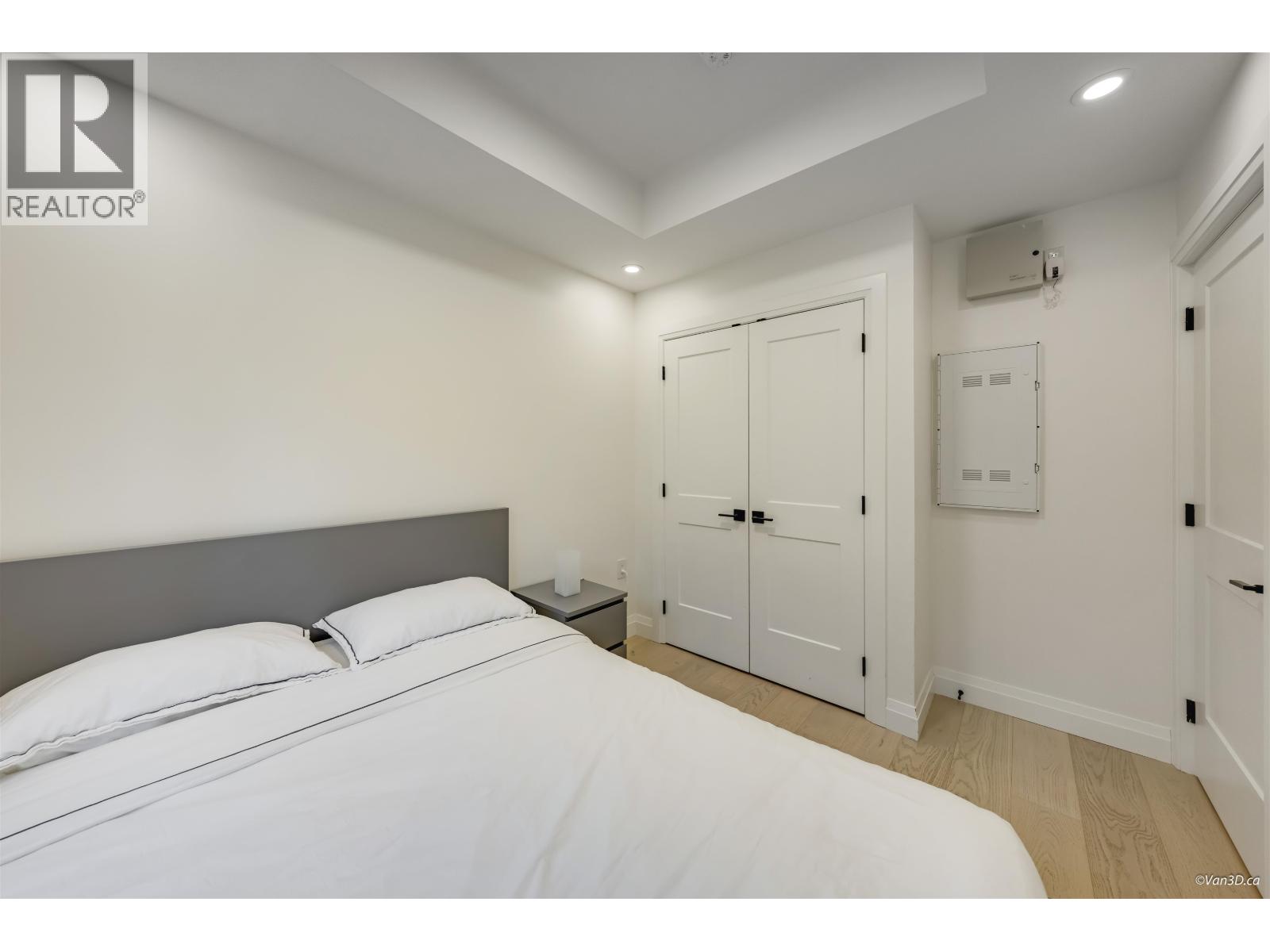 1 683 W 19TH AVENUE, Vancouver