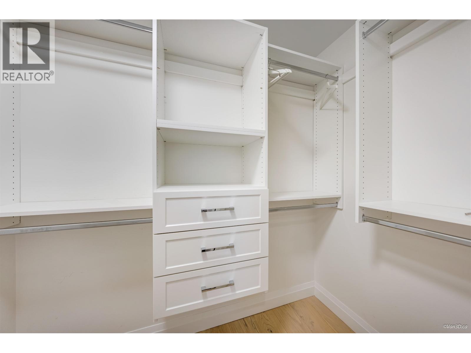 2 683 W 19TH AVENUE, Vancouver