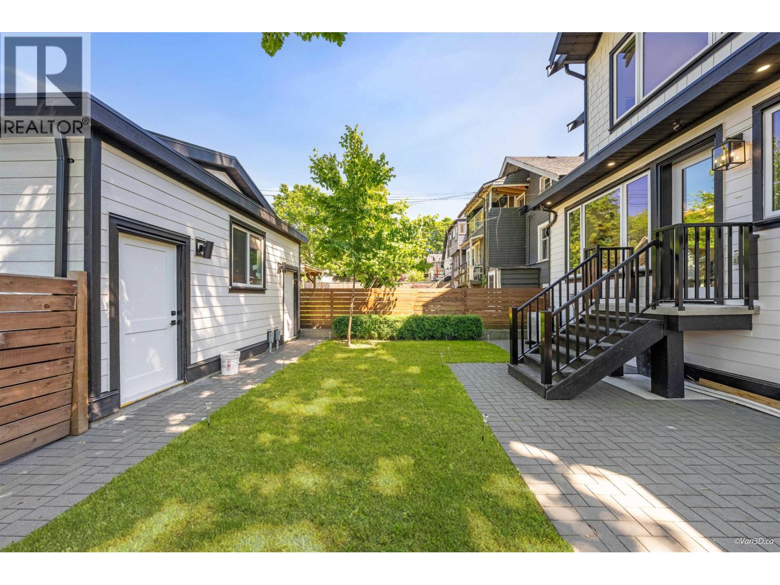 2 683 W 19TH AVENUE, Vancouver