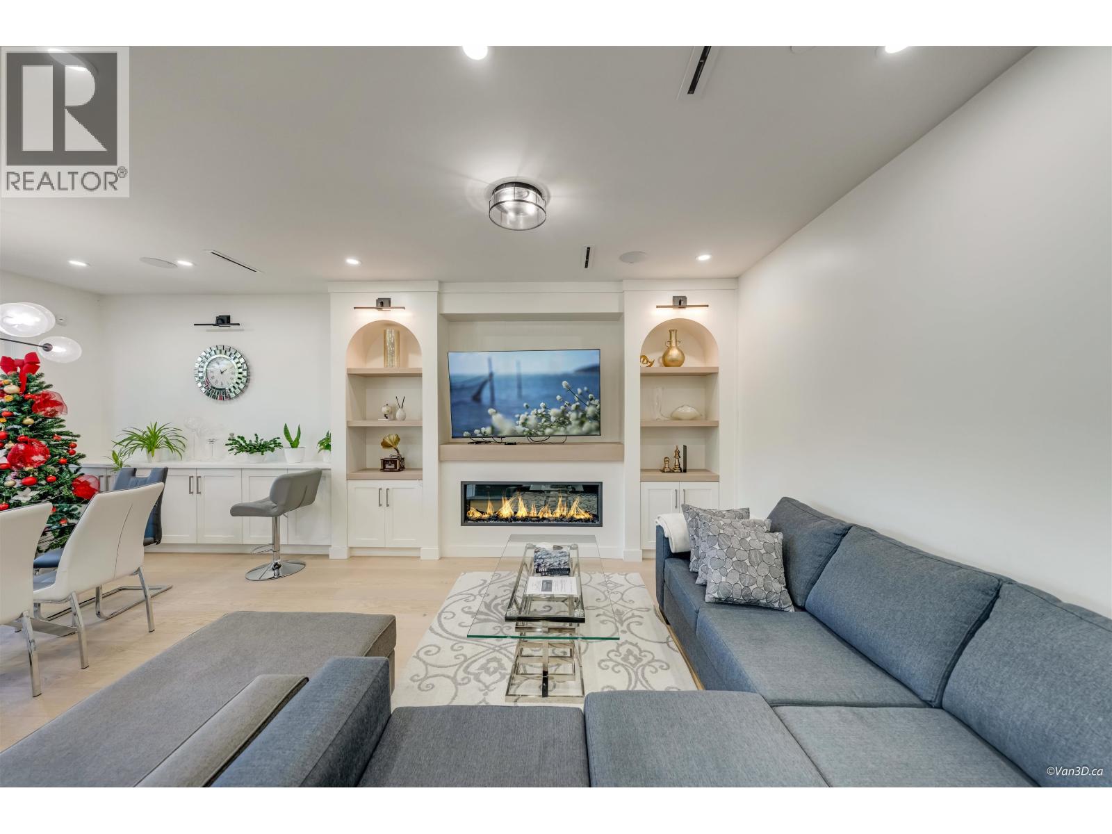 2 683 W 19TH AVENUE, Vancouver