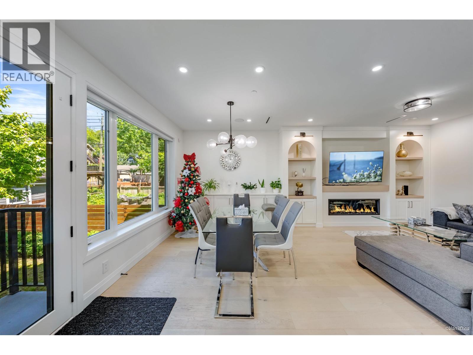 2 683 W 19TH AVENUE, Vancouver
