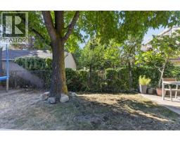 2218 E 11th Avenue, Vancouver, BC V5N1Z6 Photo 38