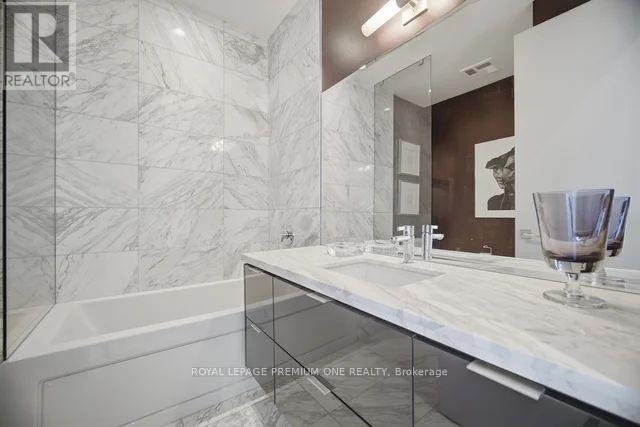 #1903 111 ST CLAIR AVENUE W - 22