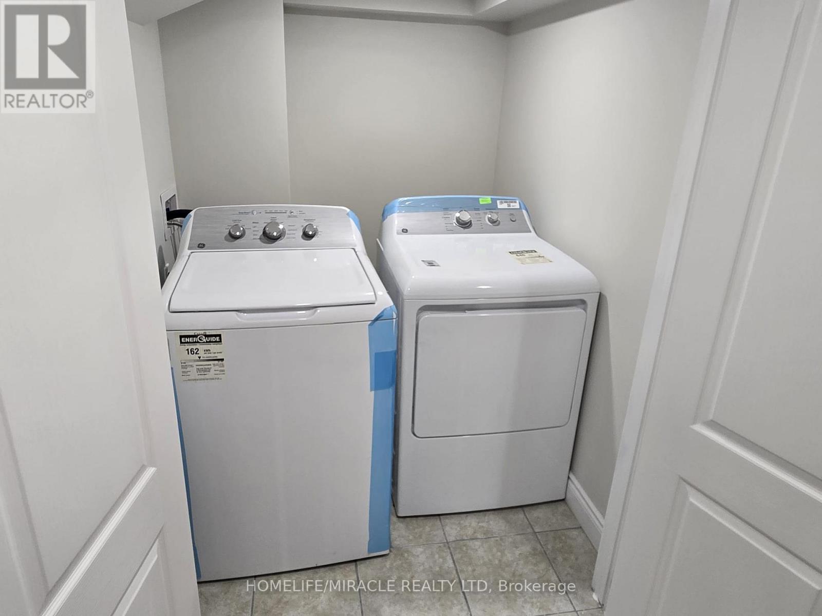 BSMT - 318 SUNNY MEADOW BOULEVARD, Brampton (Sandringham-Wellington) — photo 9