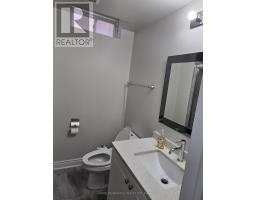 Bsmt - 318 Sunny Meadow Boulevard, Brampton, ON L6R3C3 Photo 10