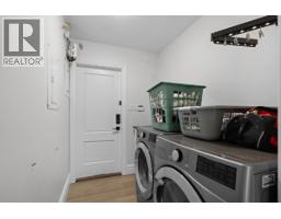 3681 Mcgill Street, Vancouver, BC V5K1J3 Photo 21