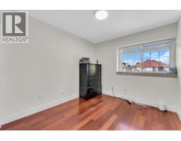 11698 206a Street, Maple Ridge, BC V2X0X8 Photo 9