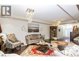 Kitchen - 183 Pelech Crescent, Hamilton, ON L0R1P0 Photo 9