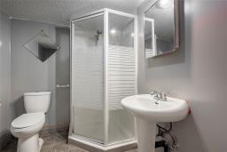 901 College Avenue, Winnipeg, MB R2X1B2 Photo 22
