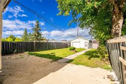 901 College Avenue, Winnipeg, MB R2X1B2 Photo 25