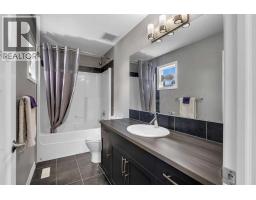 128 Ridge View Close - photo 32
