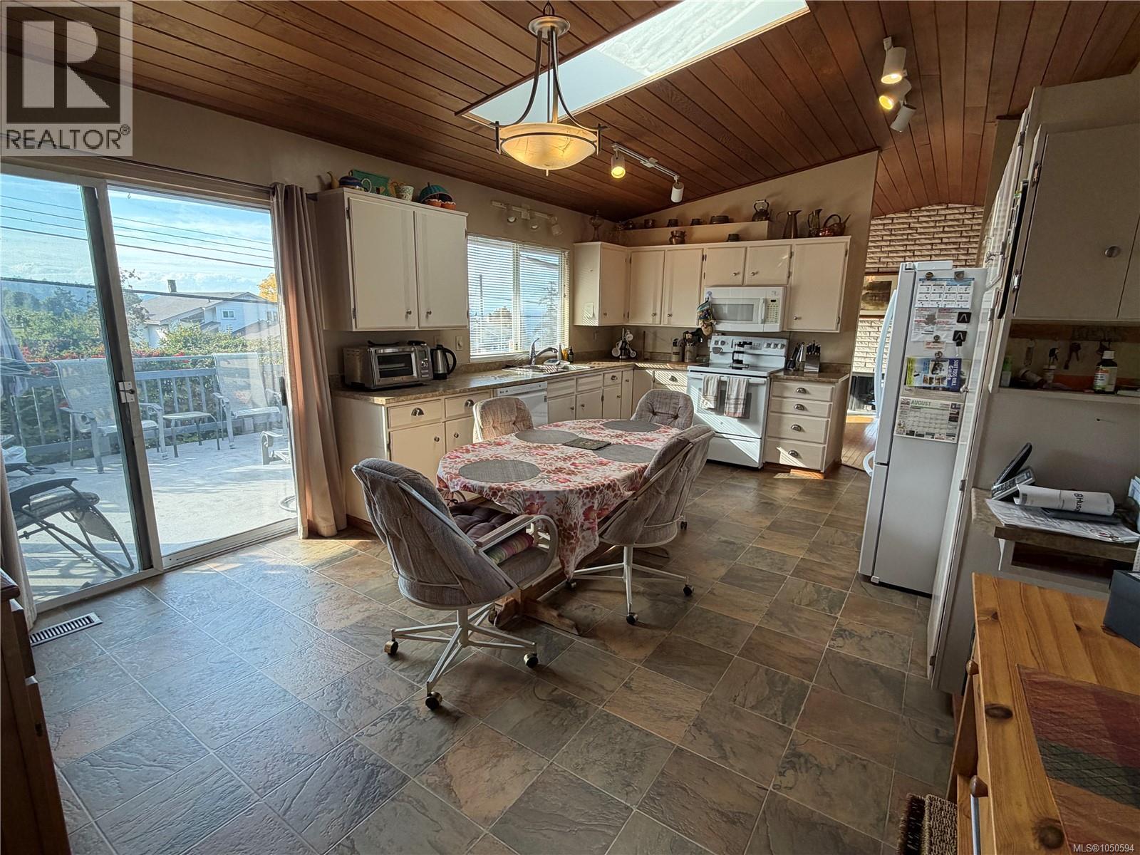 5400 Entwhistle Dr - 10