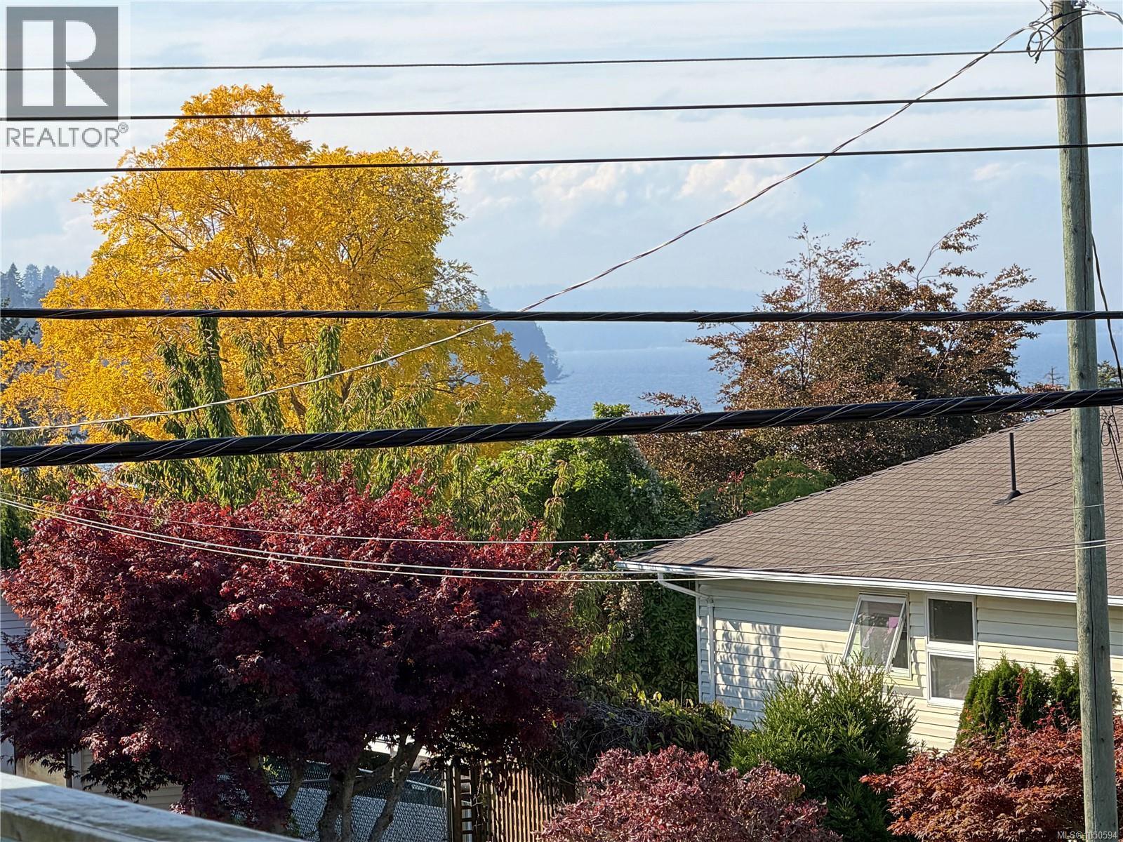 5400 Entwhistle Dr - 29