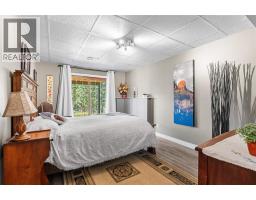 59 Rawlings Lake Road, Lumby, BC V0E2G1 Photo 37