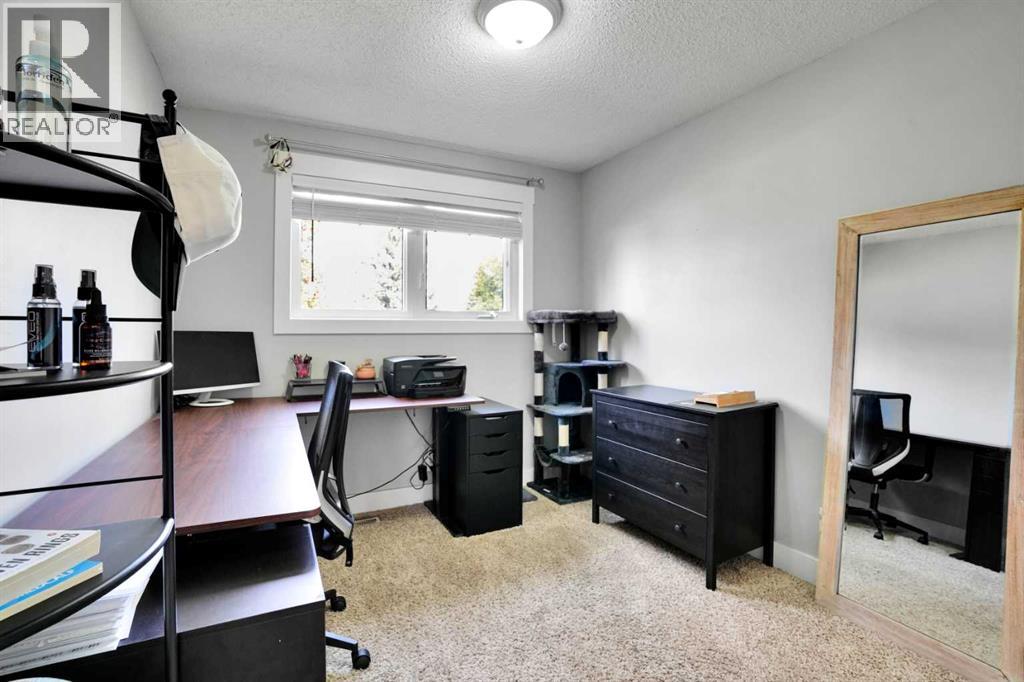 500 Queen Charlotte Road SE - photo 36