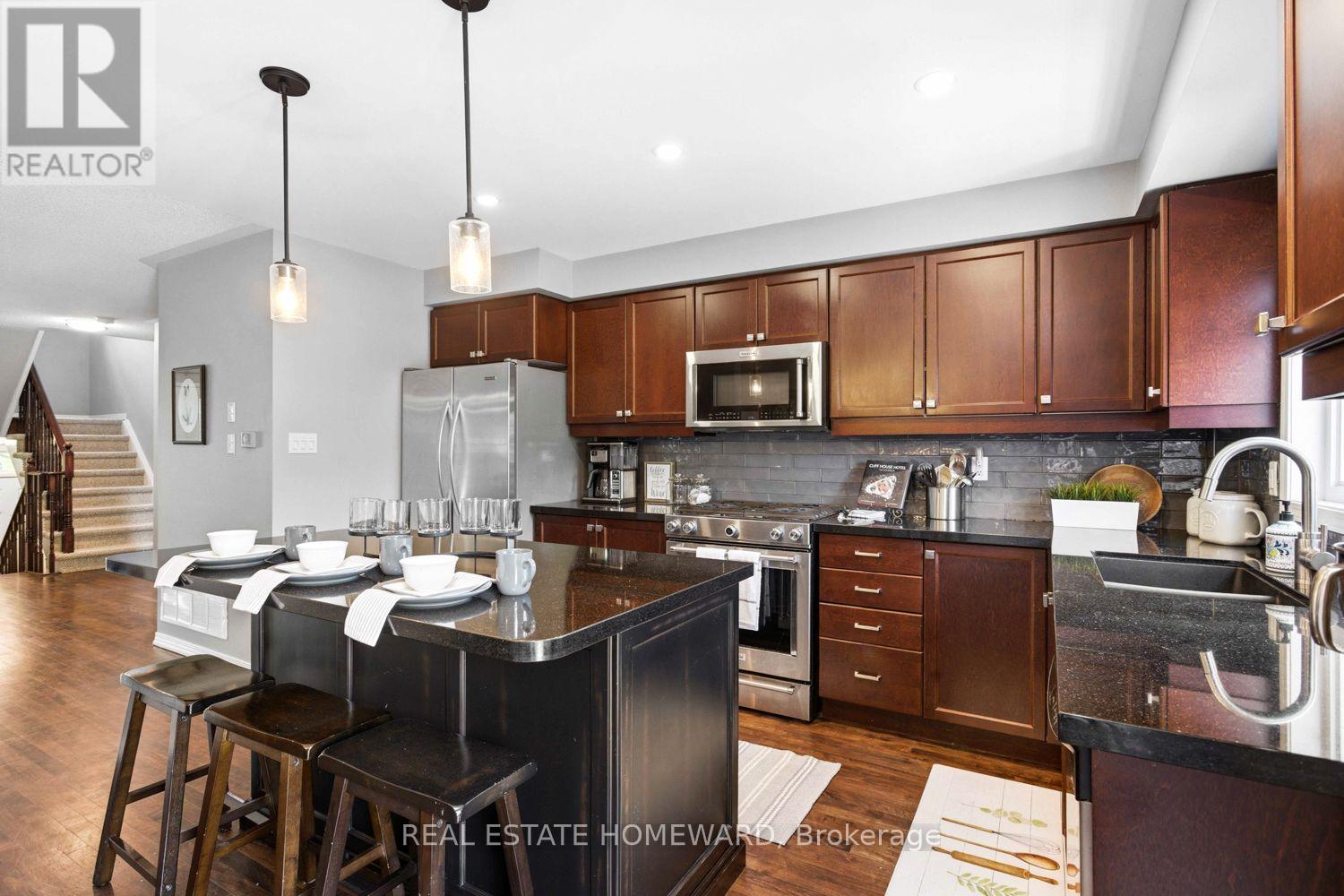 #10 571 LONGWORTH AVENUE E - Image 18