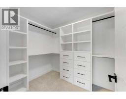 Bedroom - 2121 Mackay Road Nw, Calgary, AB T3B1C9 Photo 21