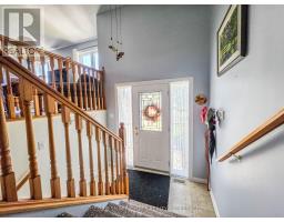 Living room - 78 Maple Street, South Stormont, ON K0C1M0 Photo 6