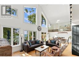 19 Stanley Avenue, Oro Medonte, ON L0L2X0 Photo 15