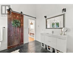 19 Stanley Avenue, Oro Medonte, ON L0L2X0 Photo 31