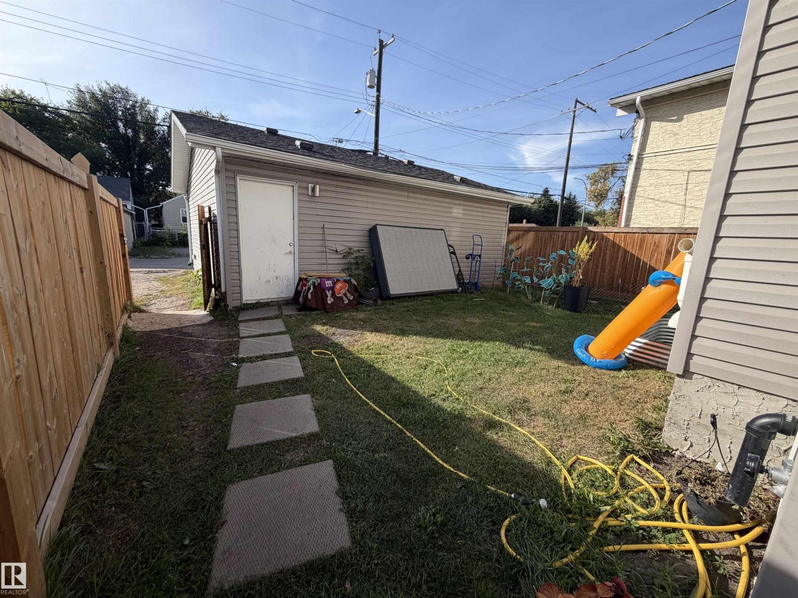 11442 82 ST NW - Image 30