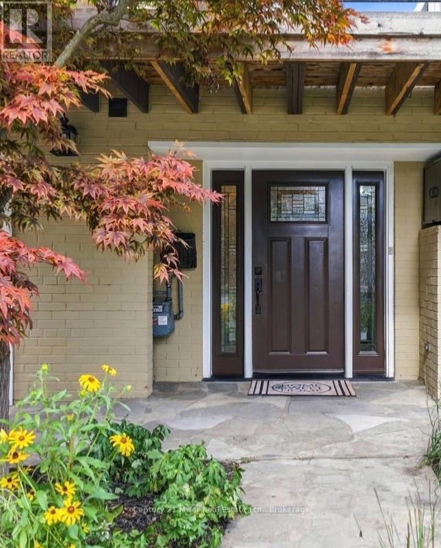 37 TULIP STREET, Oakville (BR Bronte)