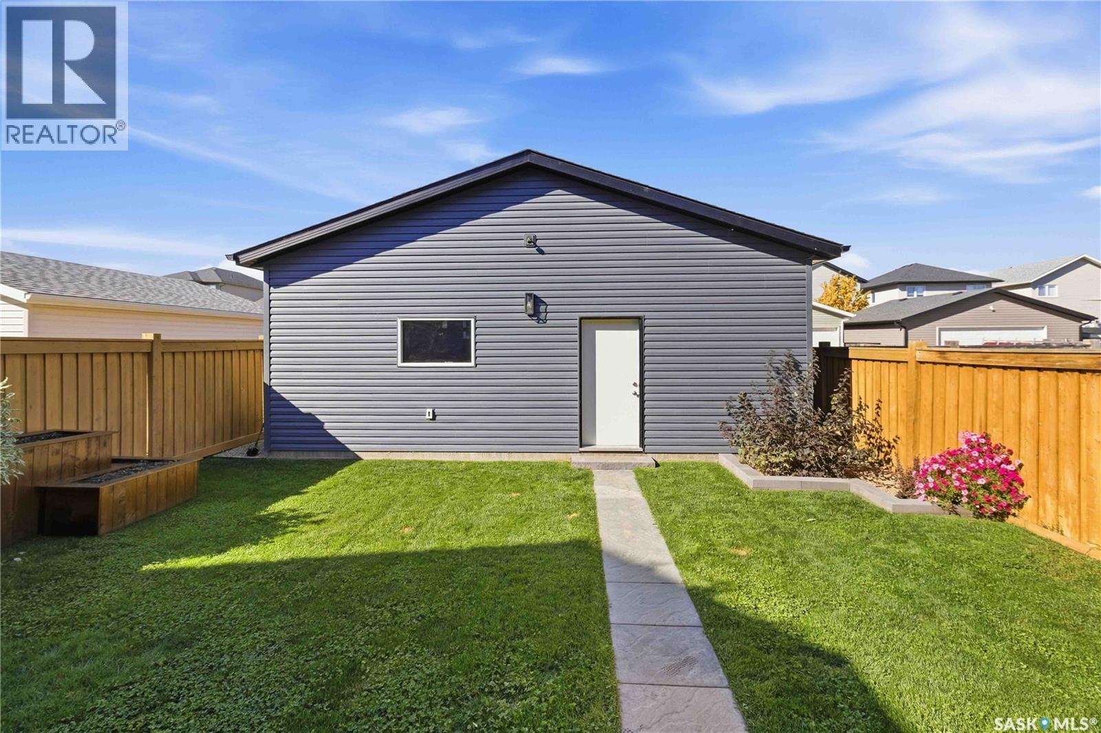 218 Martens LANE - 39