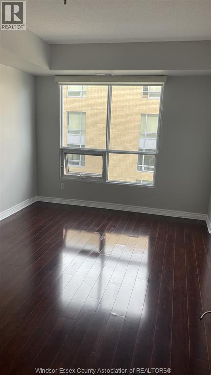4789 Riverside Drive East — photo 17
