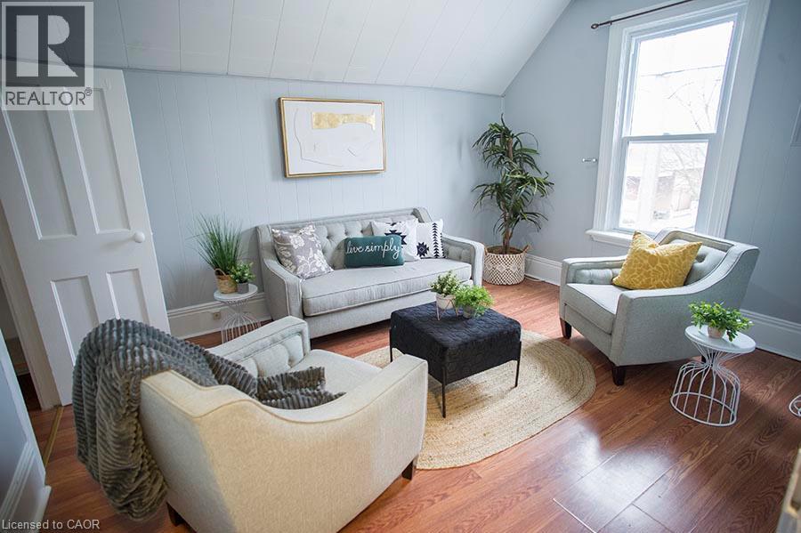 67 TERRACE HILL Street Unit# Upper, Brantford