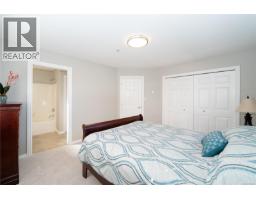 4 601 Nelson St, Esquimalt, BC V9A6P7 Photo 18