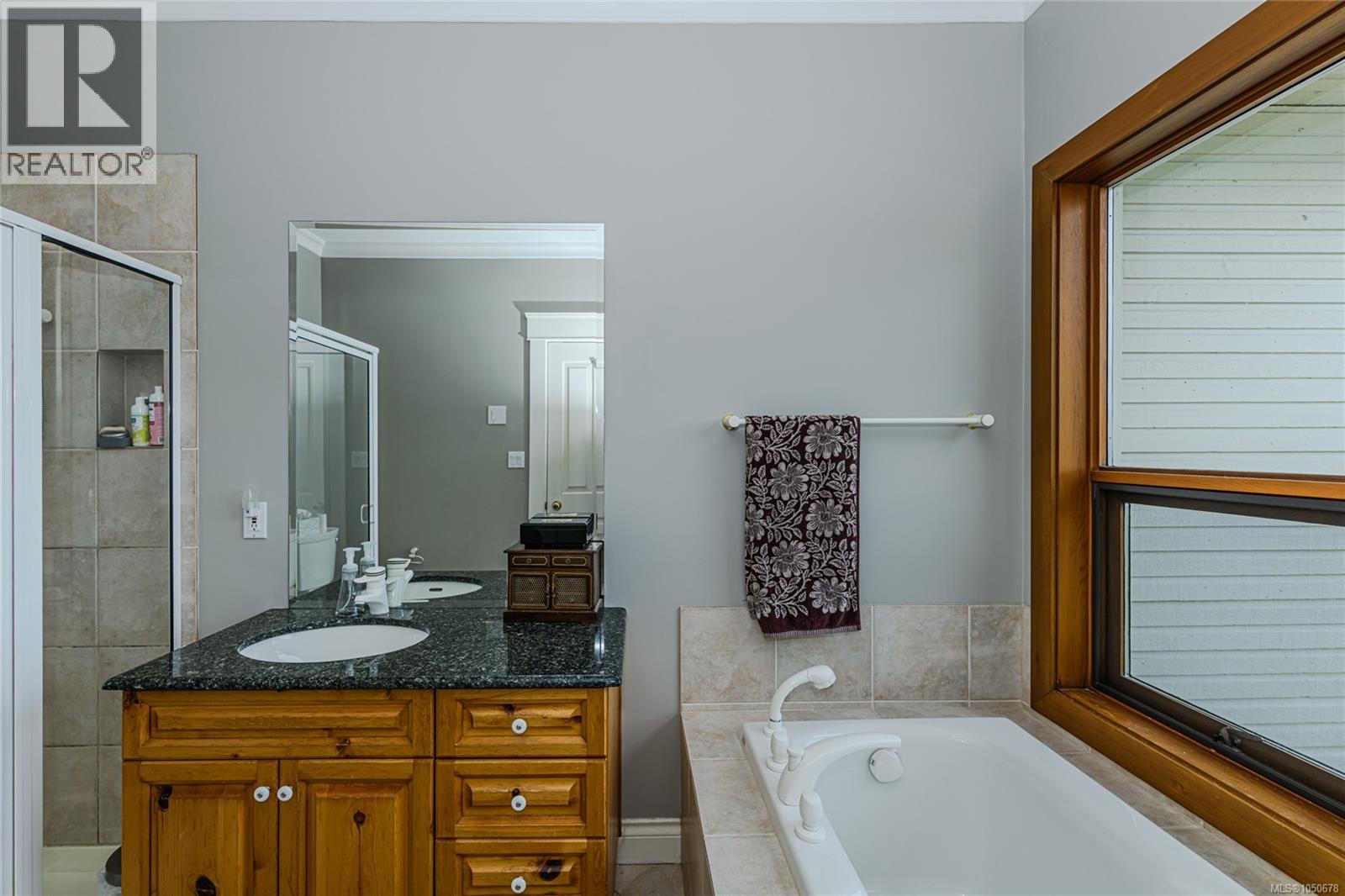 5000 Sooke Hanger Dr - Image 45