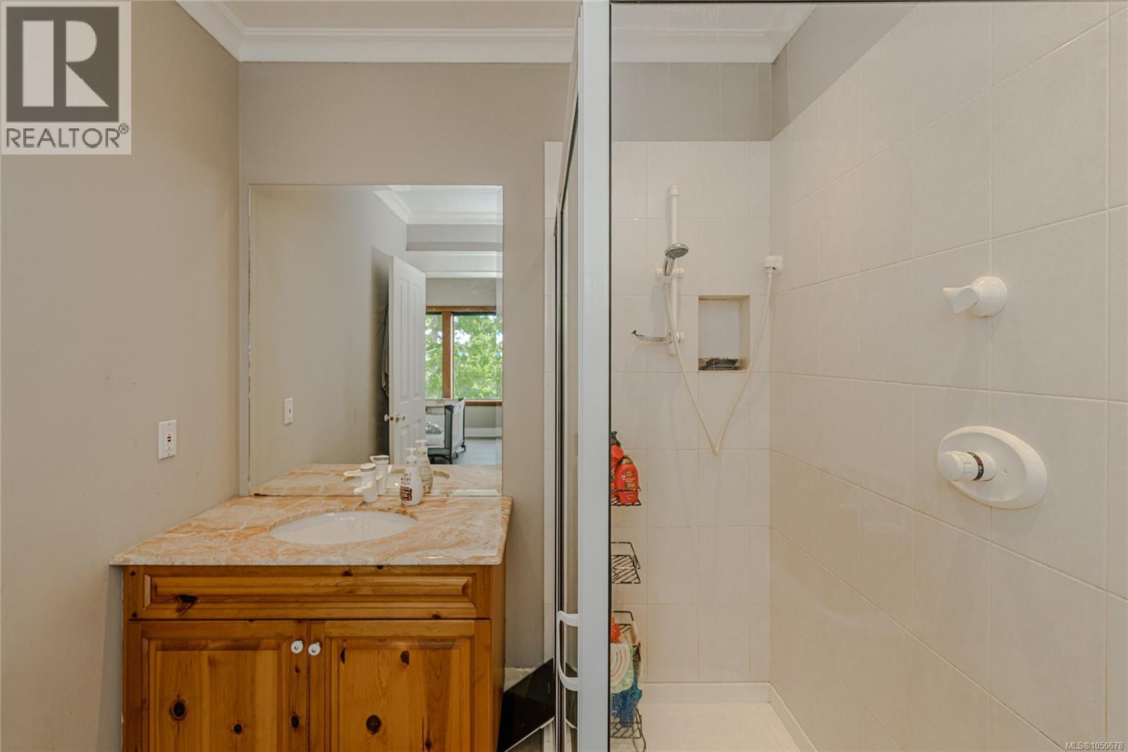 5000 Sooke Hanger Dr - Image 51