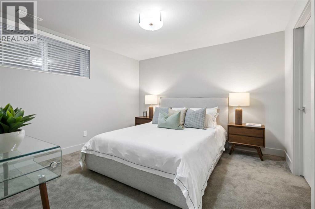 1, 1521 28 Avenue SW - photo 37