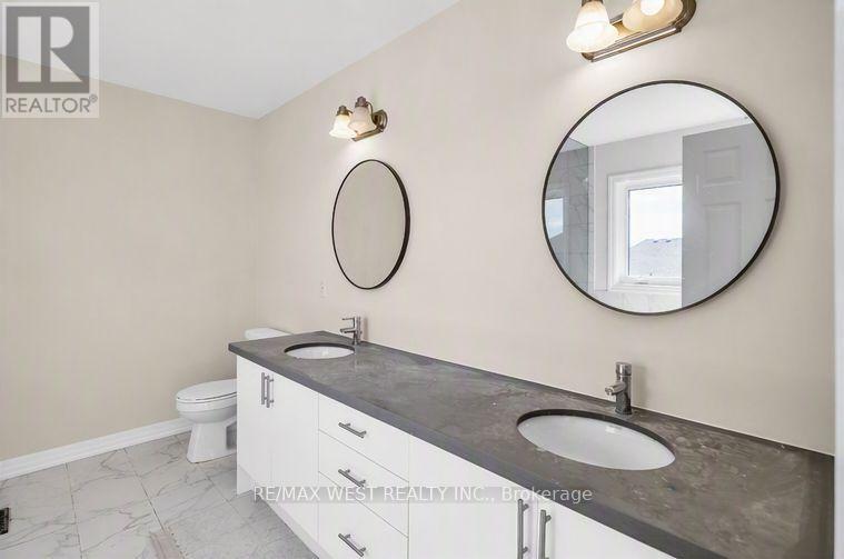 43 ED EWERT AVENUE - 17